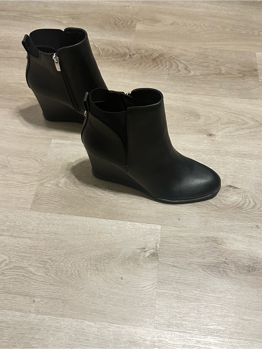 Nine West Curtis 3 Black Wedge Ankle Booties